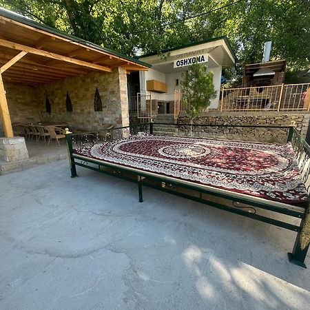 Hayat Guesthouse Nuratau Mountains Yukary-Ukhum Екстер'єр фото