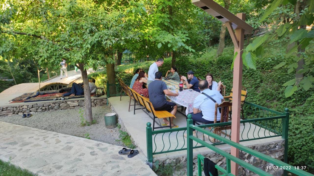Hayat Guesthouse Nuratau Mountains Yukary-Ukhum Екстер'єр фото